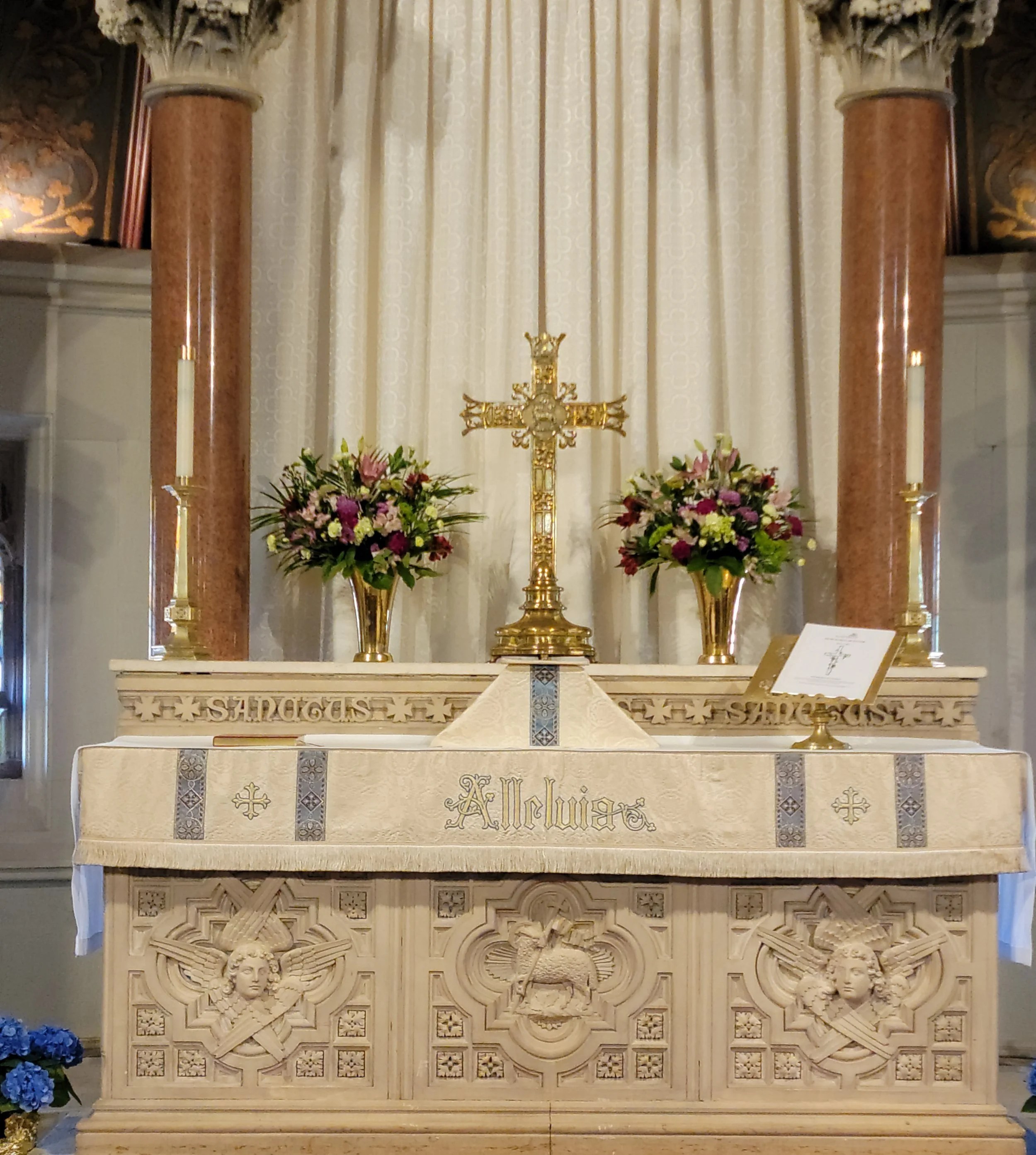 https://thecuriouspilgrims.blog/wp-content/uploads/2026/07/3fd56-7972a-altar.jpg
